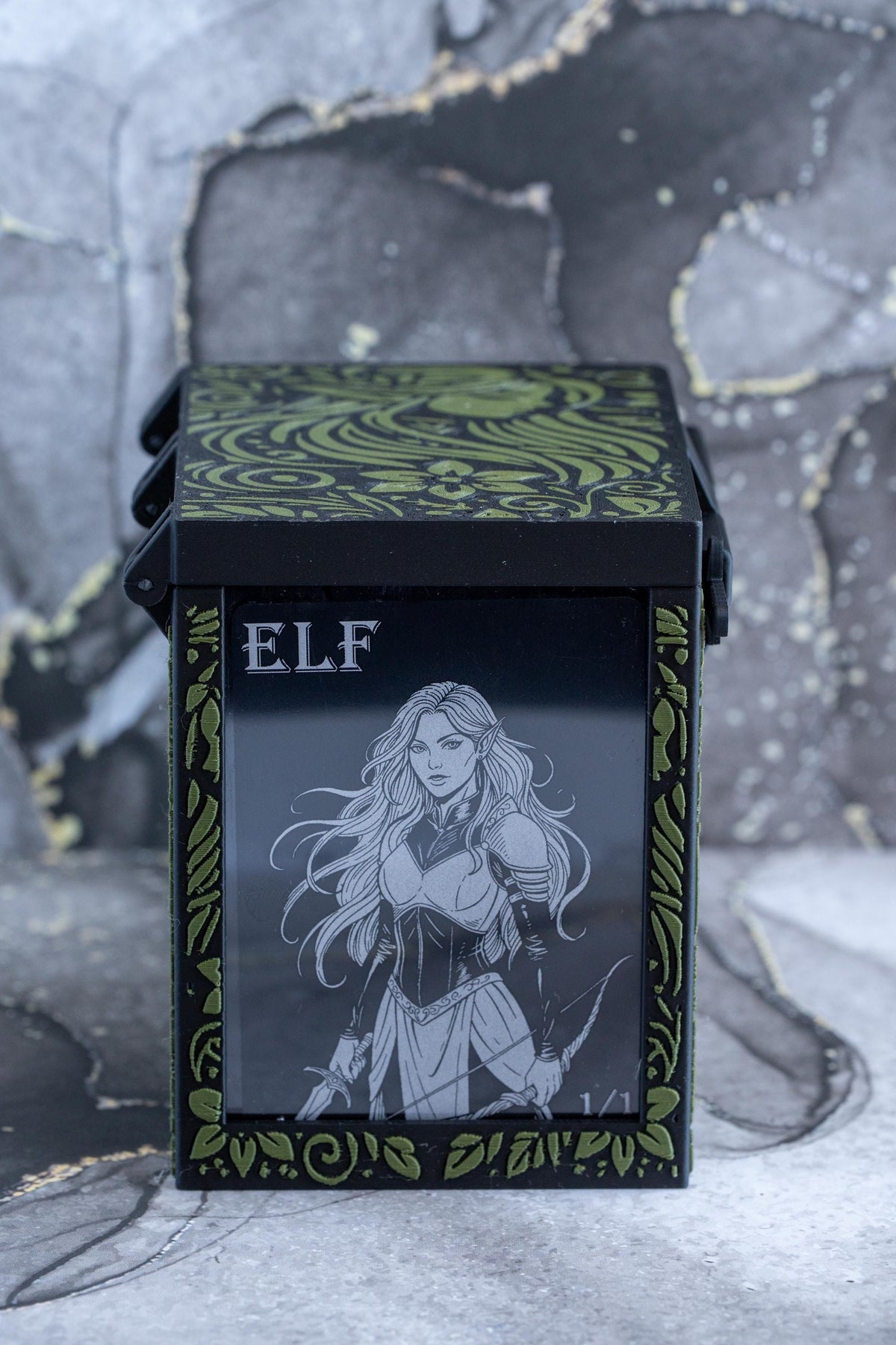 Elf MTG Deck Box Holds 100+ Cards